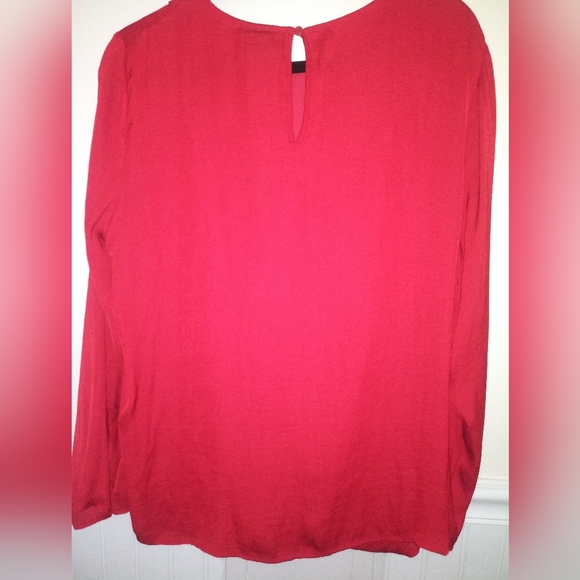 NWT Women's Worthington Large Red Long Sleeve Draped Polyester Blouse - Picture 4 of 7